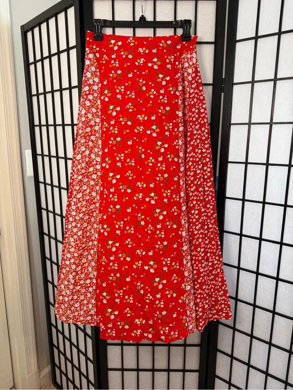 AEMI & Co x Mindy Mae’s Red Floral Melanie Maxi Skirt- Brand New Small - Picture 4 of 5